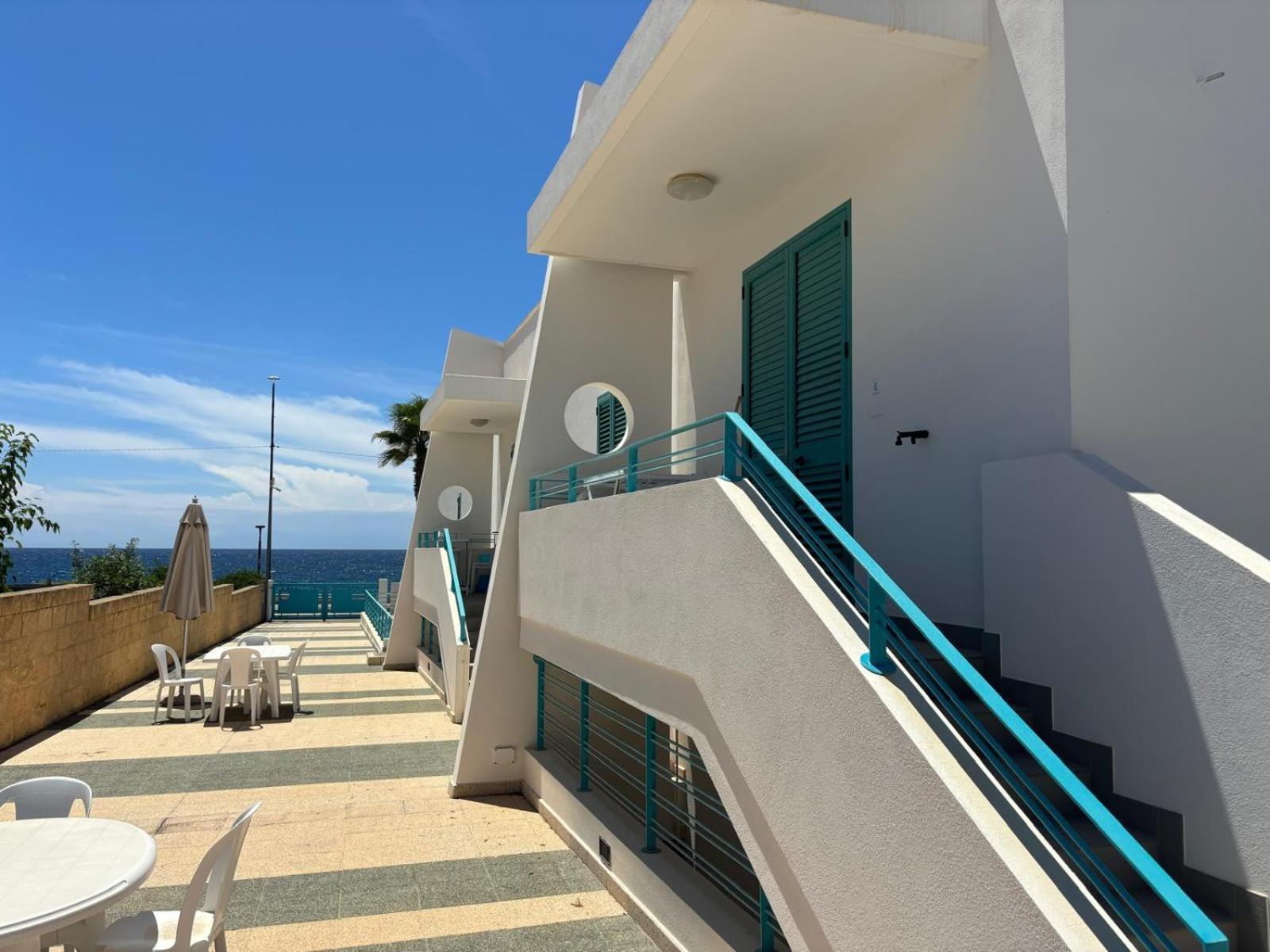 Terrazze Del Mare Aparthotel Racale Εξωτερικό φωτογραφία