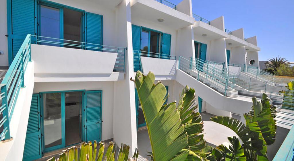 Terrazze Del Mare Aparthotel Racale Δωμάτιο φωτογραφία