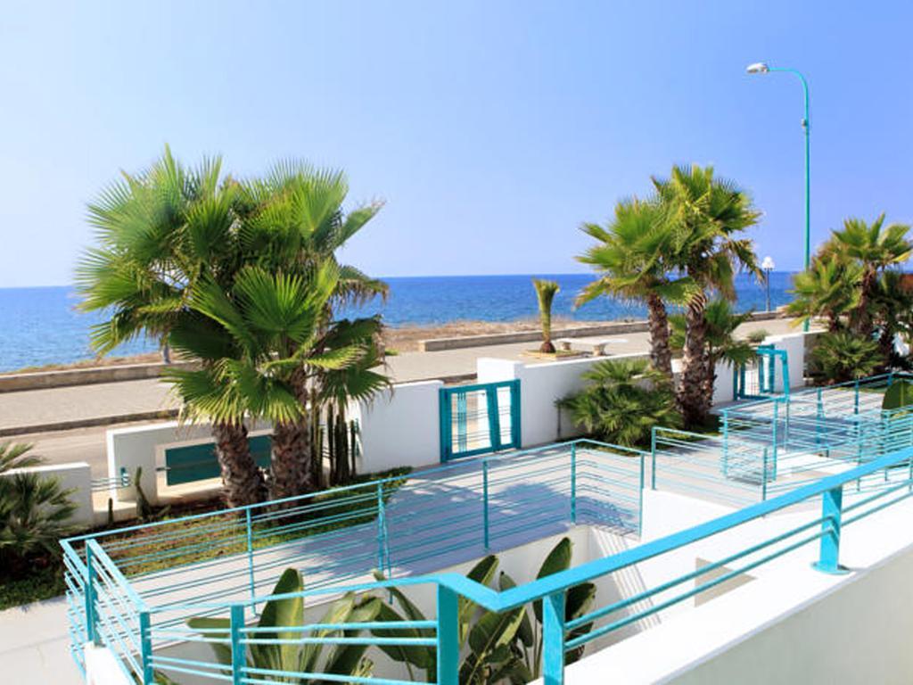 Terrazze Del Mare Aparthotel Racale Δωμάτιο φωτογραφία