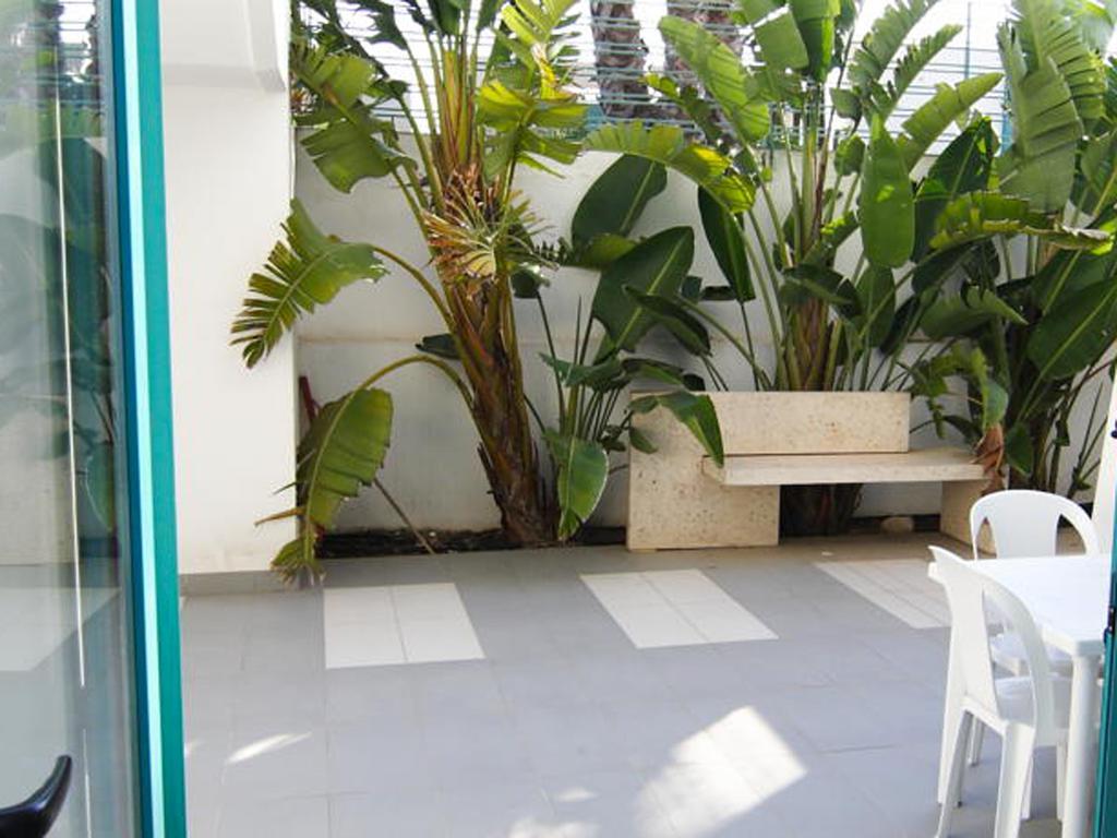 Terrazze Del Mare Aparthotel Racale Εξωτερικό φωτογραφία