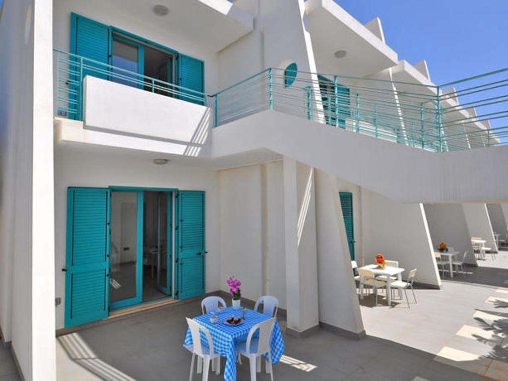 Terrazze Del Mare Aparthotel Racale Εξωτερικό φωτογραφία